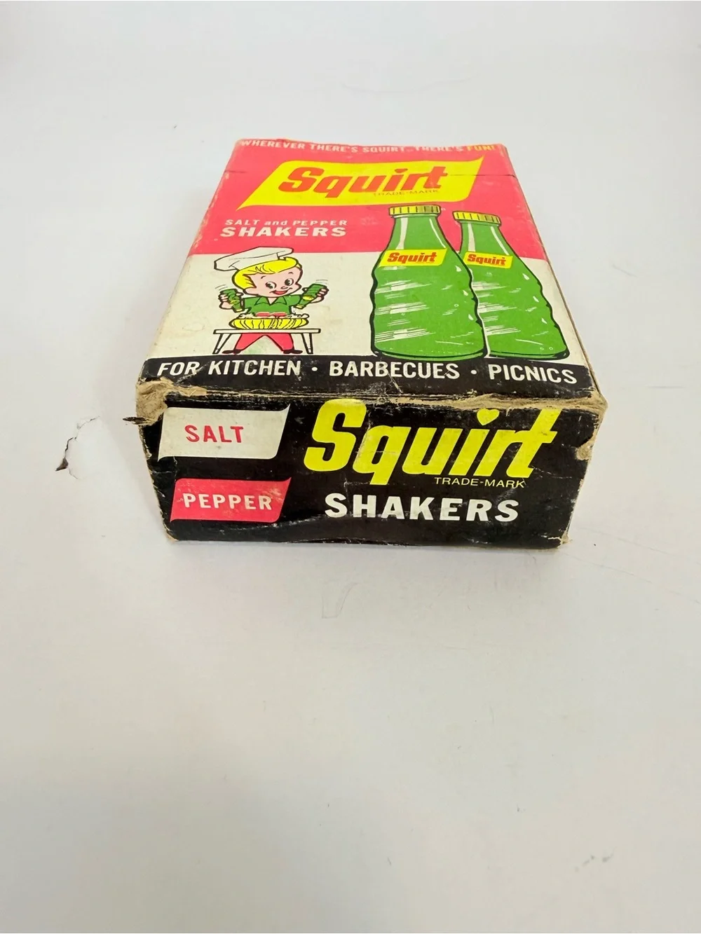 Vintage Squirt Soda Salt & Pepper Shakers Glass With Plastic Top Damaged Box